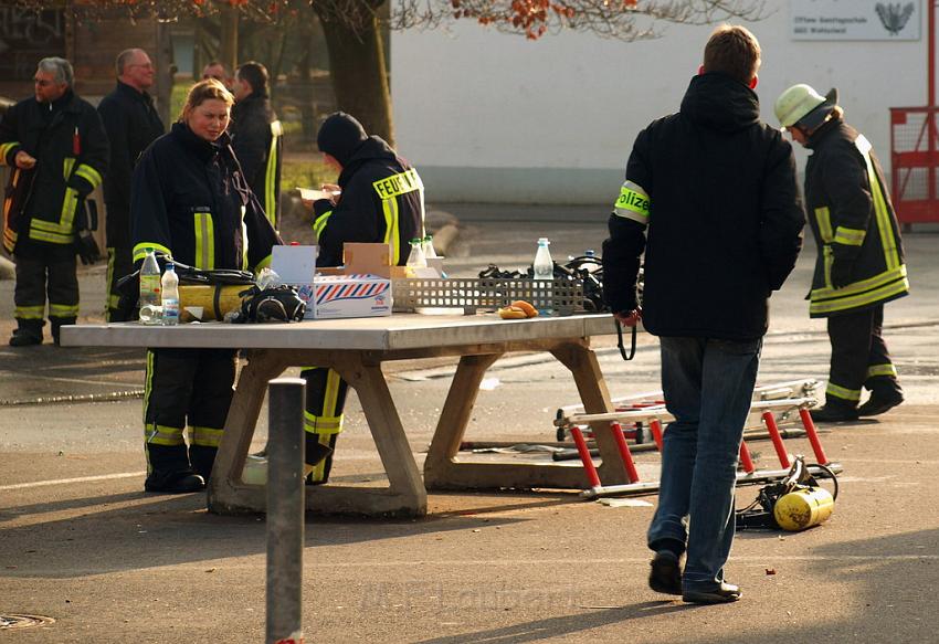 Feuer Schule Neuhonrath bei Lohmar P223.JPG